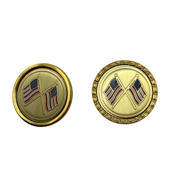 Vintage Gold-Tone American Flag Lapel Pins Set Of 2 A81 - Picture 5 of 6